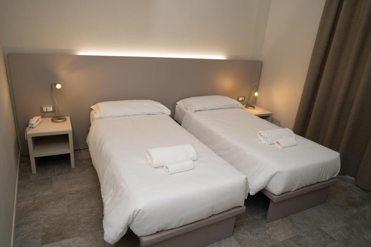 דוסובונו Hotel Europa מראה חיצוני תמונה