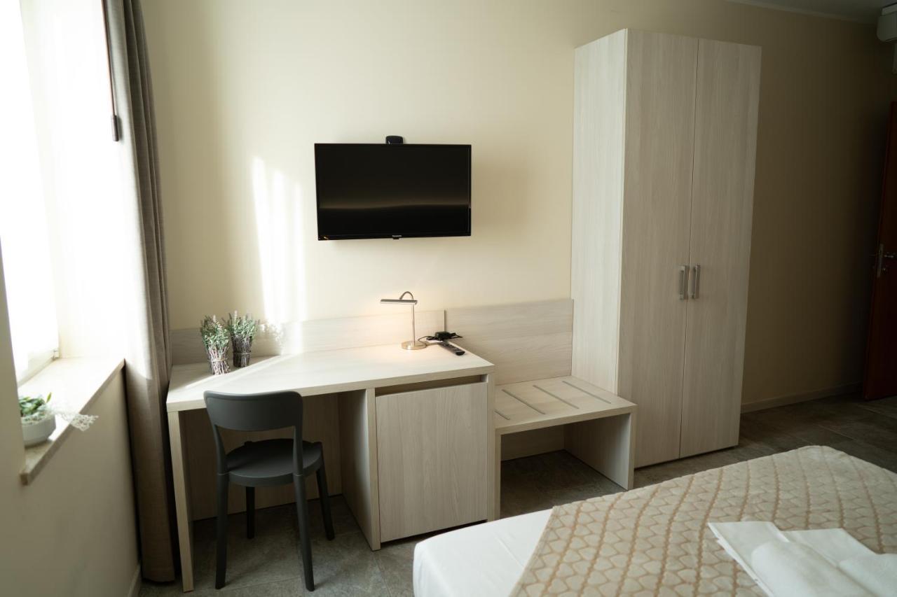 דוסובונו Hotel Europa מראה חיצוני תמונה