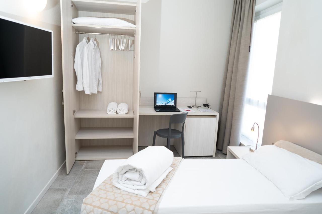 דוסובונו Hotel Europa מראה חיצוני תמונה
