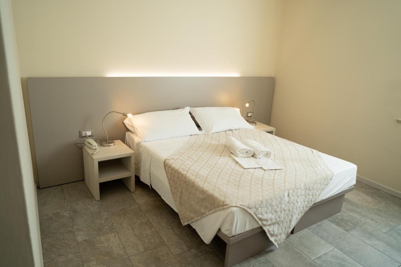דוסובונו Hotel Europa מראה חיצוני תמונה