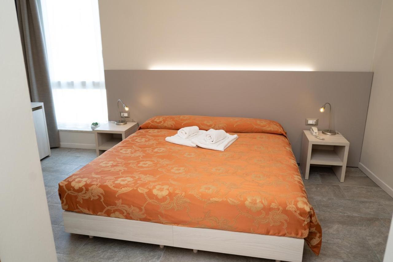 דוסובונו Hotel Europa מראה חיצוני תמונה