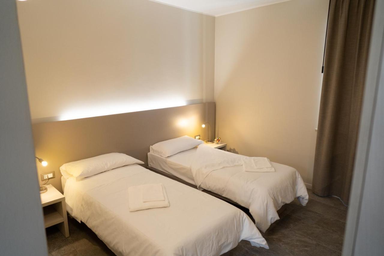 דוסובונו Hotel Europa מראה חיצוני תמונה